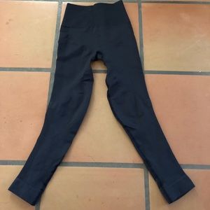 Lululemon cropped legging